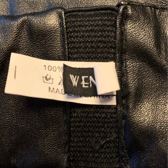 Halter Top Women's Medium Black Faux Leather Adjustable Spaghetti Straps - Picture 3 of 4